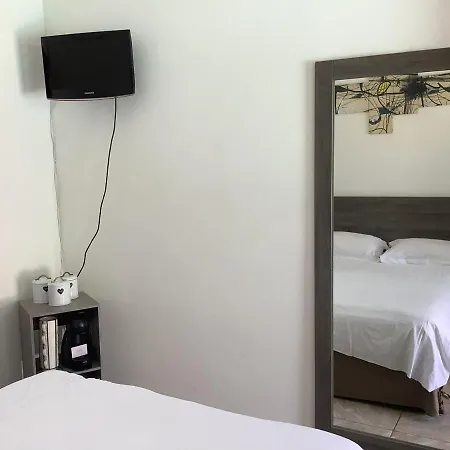 La Dolce Farniente Bed and Breakfast 3*