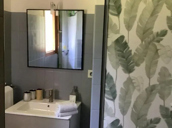 La Dolce Farniente Bed & Breakfast Biaudos